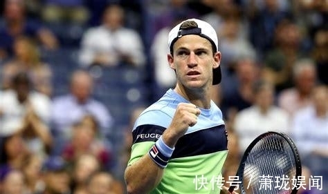 浓眉很早就来到湖人主场进行投篮训练，不过今天AD因伤无法出战老东家的比赛.