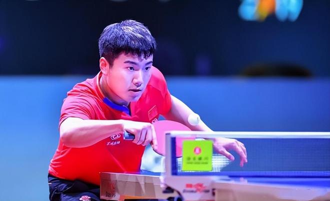 的双线交锋 的双线交锋